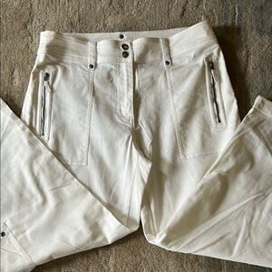 Chicos White Cotton Cargo Capris Size 0